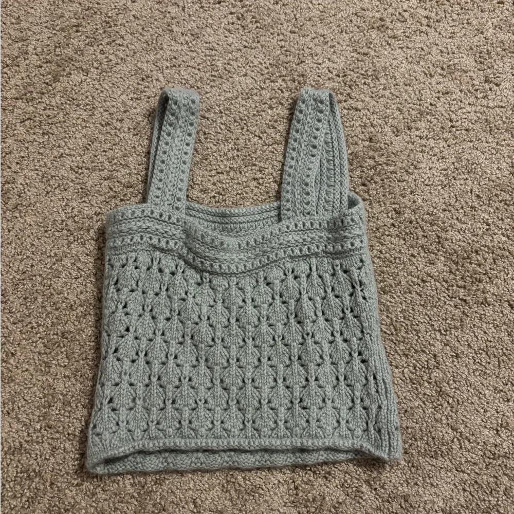 Revolve Vince Crochet Cardigan and Camisole in Artichoke Size XS - Picture 8 of 9